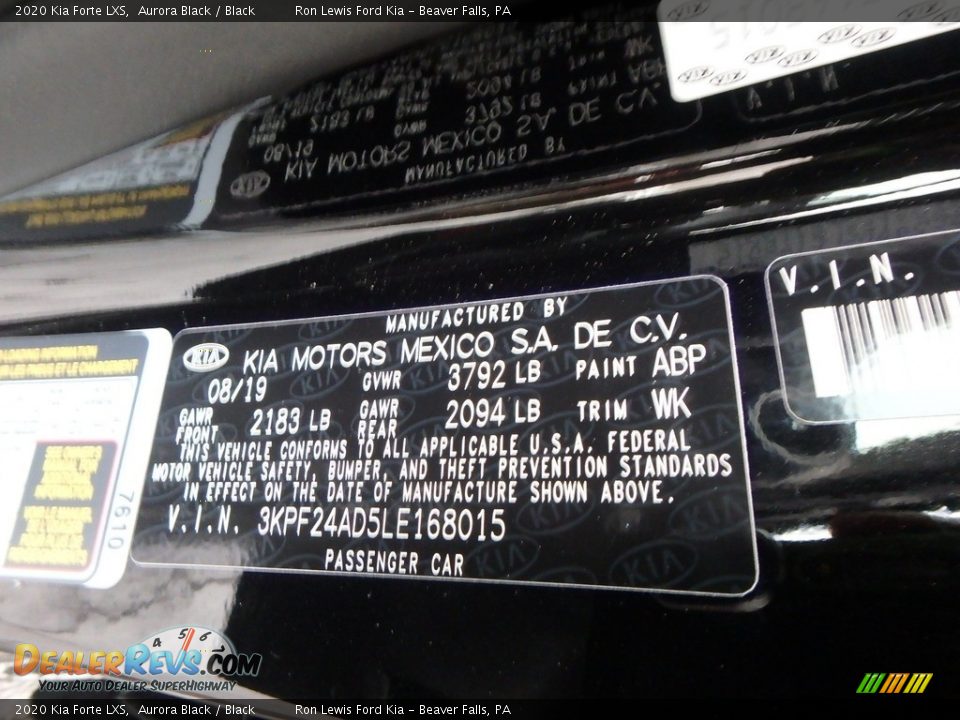 2020 Kia Forte LXS Aurora Black / Black Photo #11