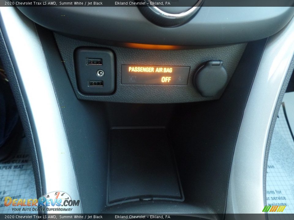 2020 Chevrolet Trax LS AWD Summit White / Jet Black Photo #23