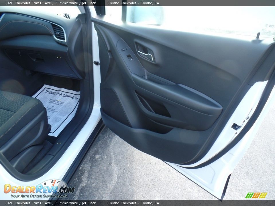 2020 Chevrolet Trax LS AWD Summit White / Jet Black Photo #30