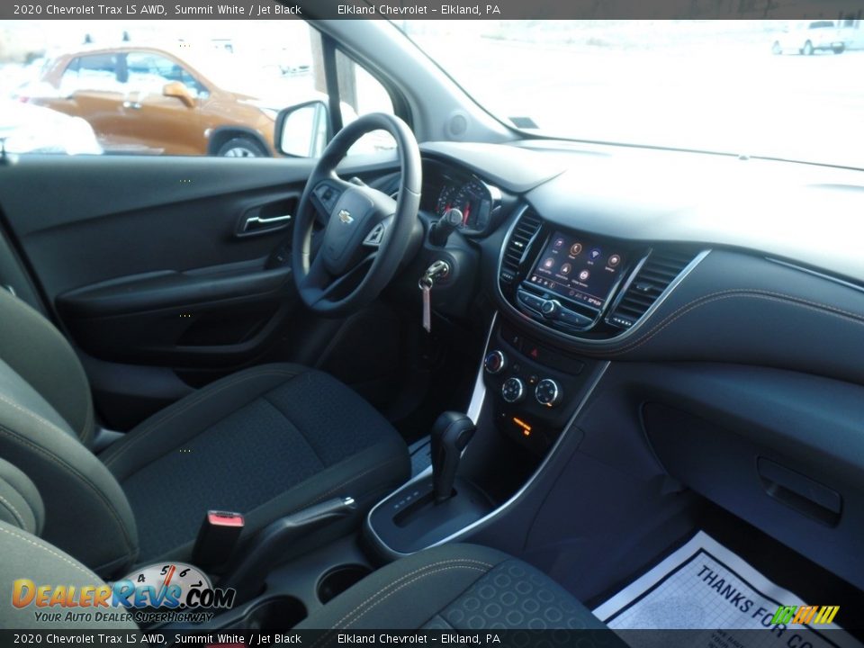 2020 Chevrolet Trax LS AWD Summit White / Jet Black Photo #32