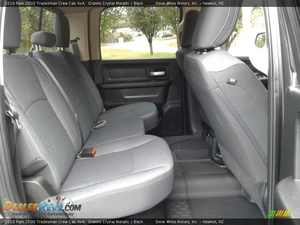 2019 Ram 2500 Tradesman Crew Cab 4x4 Granite Crystal Metallic / Black Photo #13