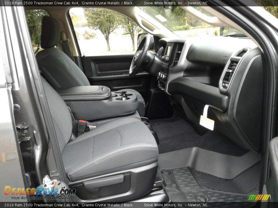 2019 Ram 2500 Tradesman Crew Cab 4x4 Granite Crystal Metallic / Black Photo #14