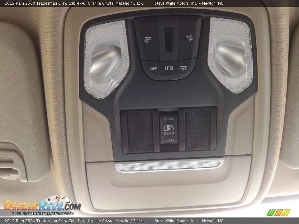 2019 Ram 2500 Tradesman Crew Cab 4x4 Granite Crystal Metallic / Black Photo #24