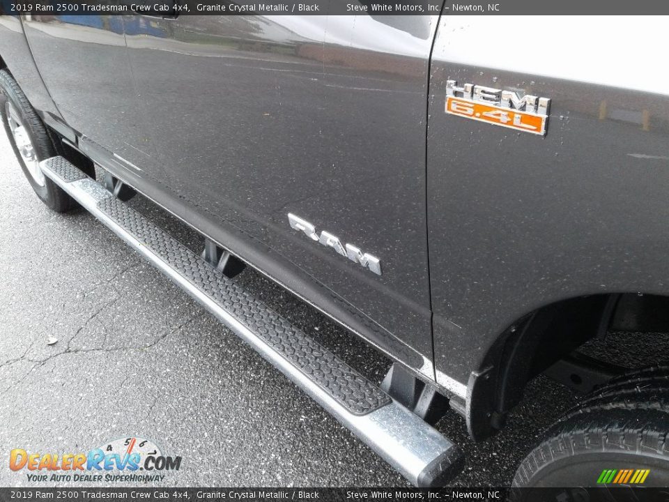 2019 Ram 2500 Tradesman Crew Cab 4x4 Granite Crystal Metallic / Black Photo #26