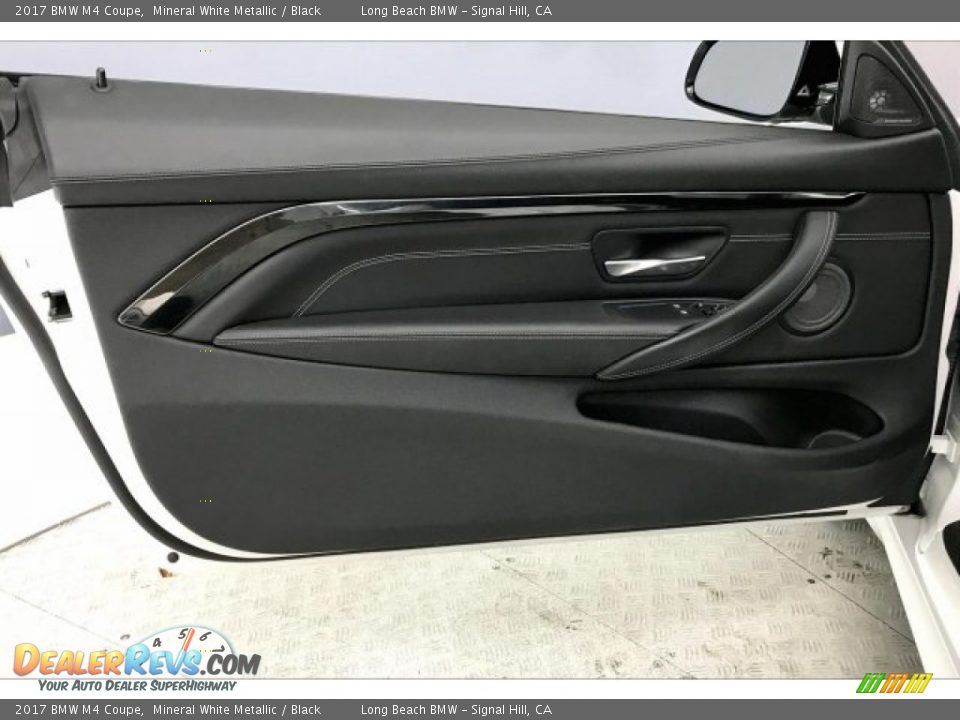 2017 BMW M4 Coupe Mineral White Metallic / Black Photo #21
