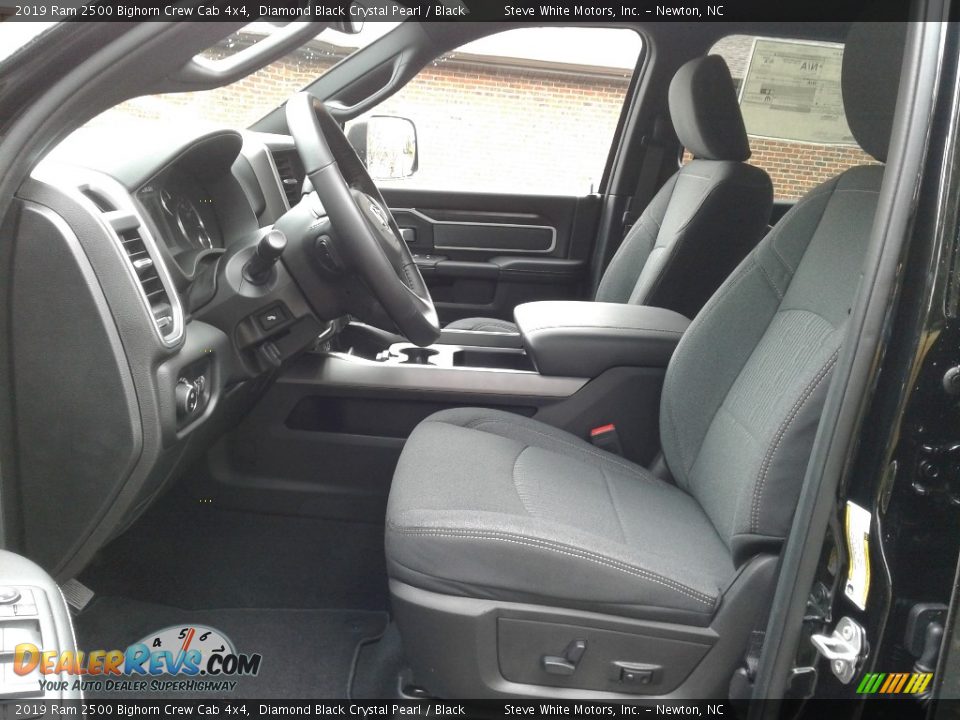 2019 Ram 2500 Bighorn Crew Cab 4x4 Diamond Black Crystal Pearl / Black Photo #10