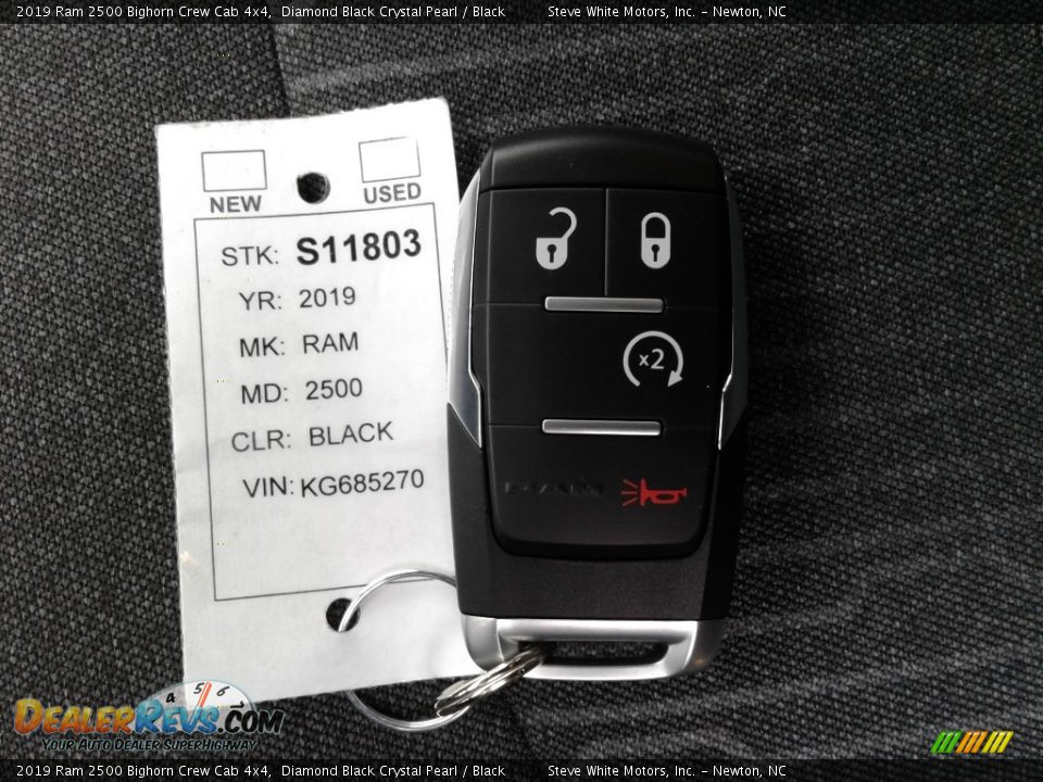 2019 Ram 2500 Bighorn Crew Cab 4x4 Diamond Black Crystal Pearl / Black Photo #30