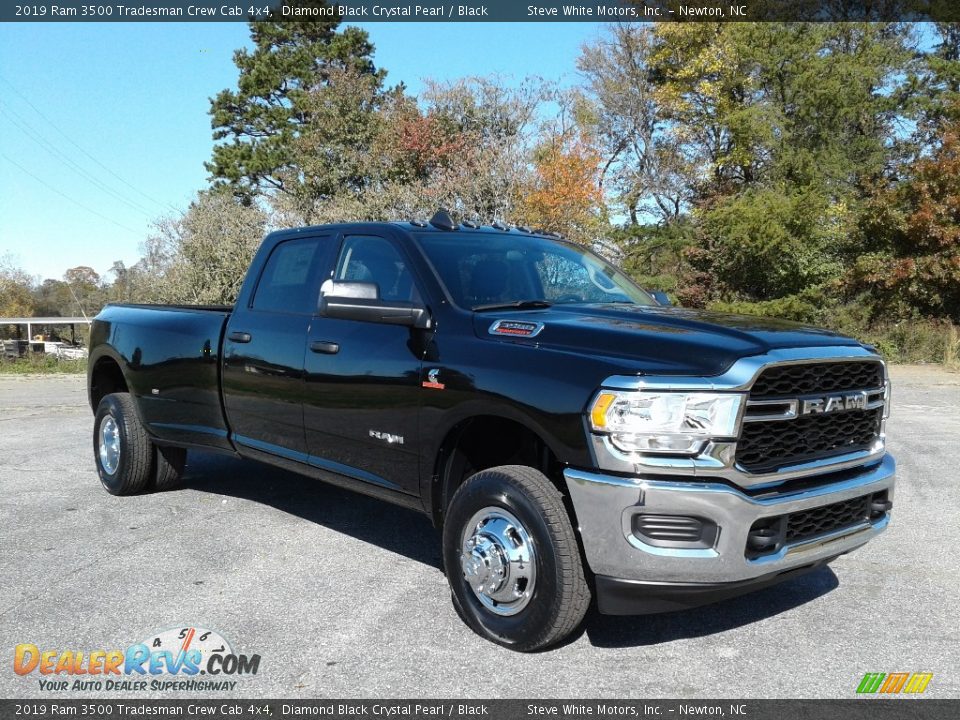 Diamond Black Crystal Pearl 2019 Ram 3500 Tradesman Crew Cab 4x4 Photo #4