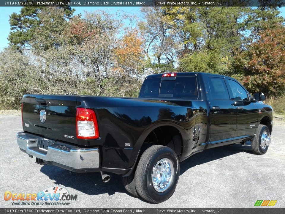 2019 Ram 3500 Tradesman Crew Cab 4x4 Diamond Black Crystal Pearl / Black Photo #6