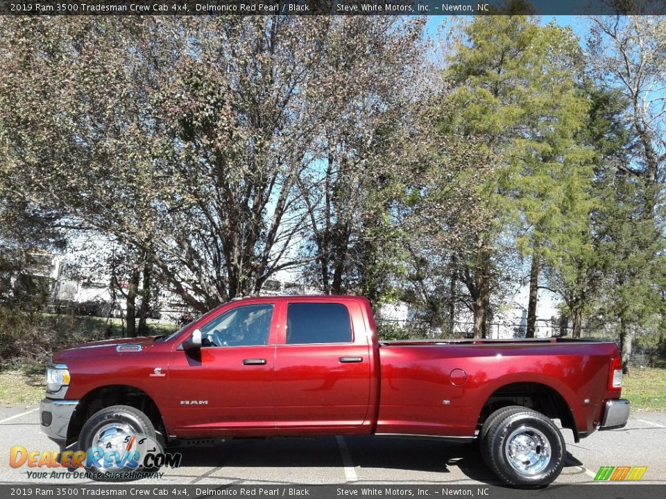 2019 Ram 3500 Tradesman Crew Cab 4x4 Delmonico Red Pearl / Black Photo #1