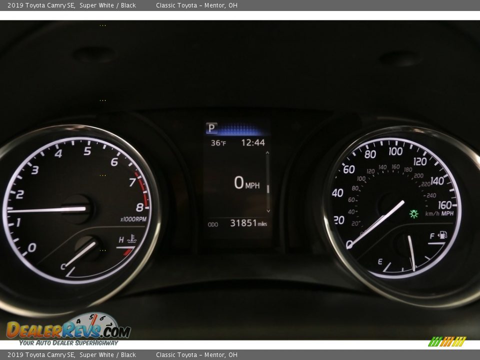 2019 Toyota Camry SE Super White / Black Photo #7