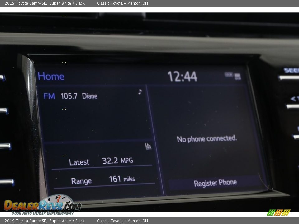 2019 Toyota Camry SE Super White / Black Photo #9