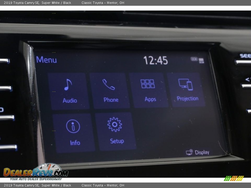 2019 Toyota Camry SE Super White / Black Photo #10