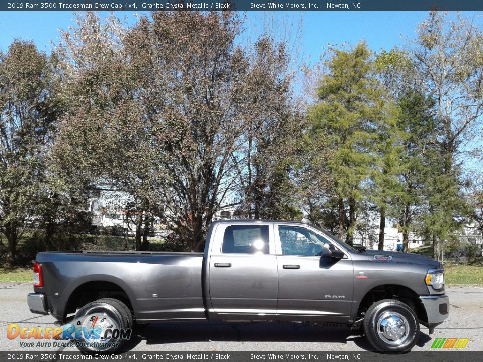 2019 Ram 3500 Tradesman Crew Cab 4x4 Granite Crystal Metallic / Black Photo #5
