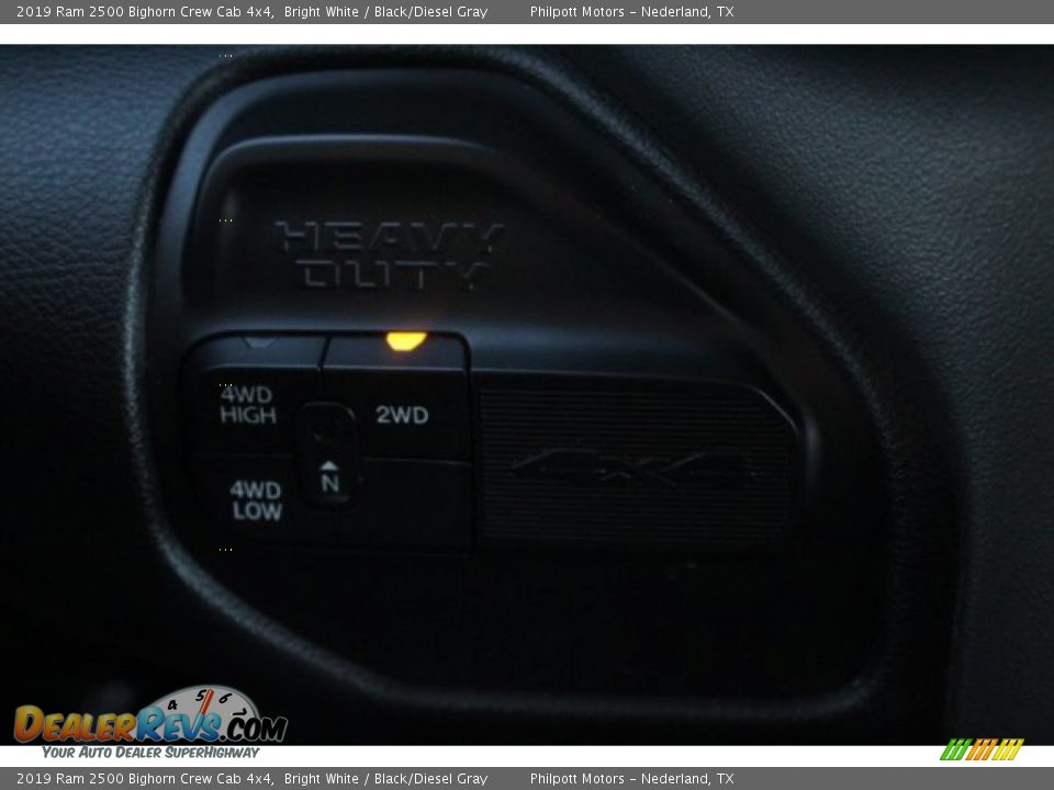2019 Ram 2500 Bighorn Crew Cab 4x4 Bright White / Black/Diesel Gray Photo #17
