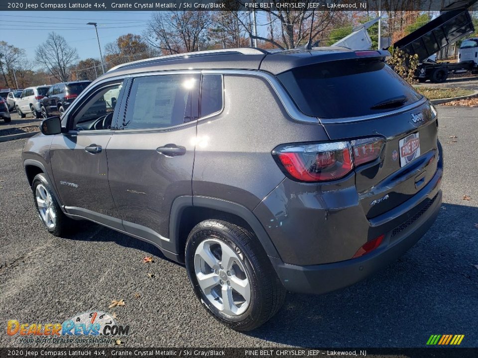 2020 Jeep Compass Latitude 4x4 Granite Crystal Metallic / Ski Gray/Black Photo #4