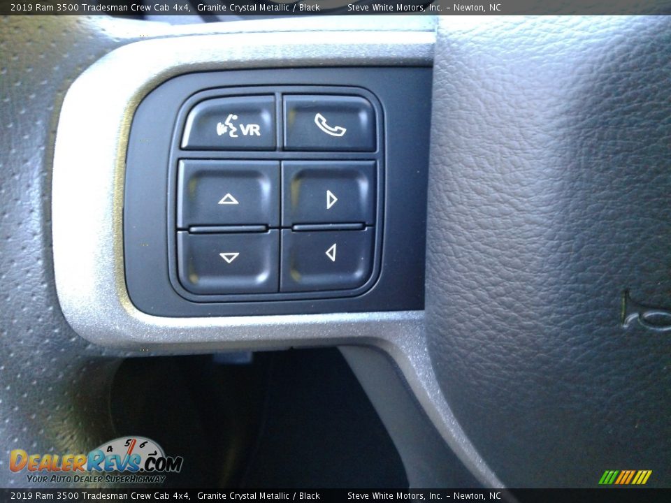 2019 Ram 3500 Tradesman Crew Cab 4x4 Granite Crystal Metallic / Black Photo #16