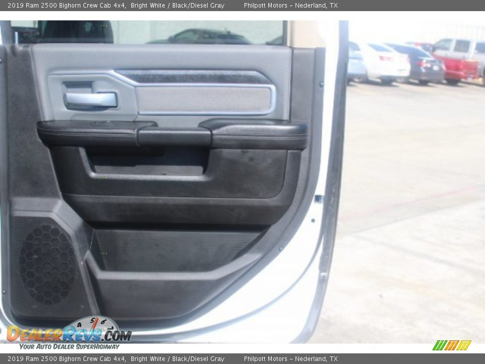 2019 Ram 2500 Bighorn Crew Cab 4x4 Bright White / Black/Diesel Gray Photo #25
