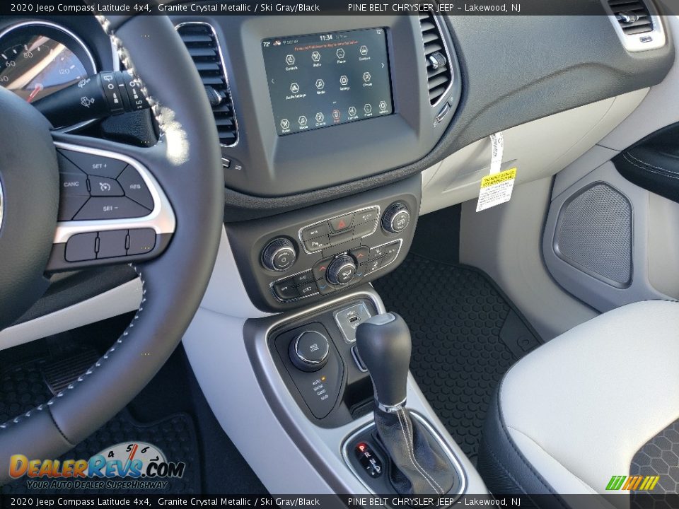 2020 Jeep Compass Latitude 4x4 Granite Crystal Metallic / Ski Gray/Black Photo #10