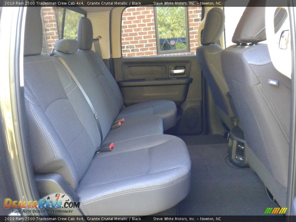 2019 Ram 2500 Tradesman Crew Cab 4x4 Granite Crystal Metallic / Black Photo #13