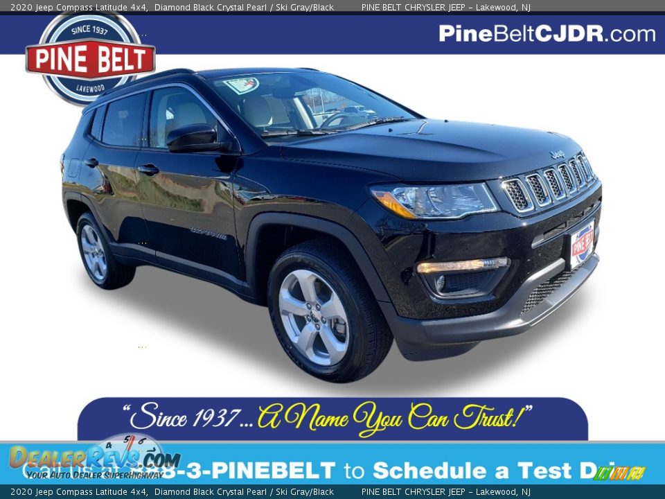 2020 Jeep Compass Latitude 4x4 Diamond Black Crystal Pearl / Ski Gray/Black Photo #1