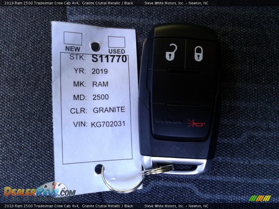 2019 Ram 2500 Tradesman Crew Cab 4x4 Granite Crystal Metallic / Black Photo #25