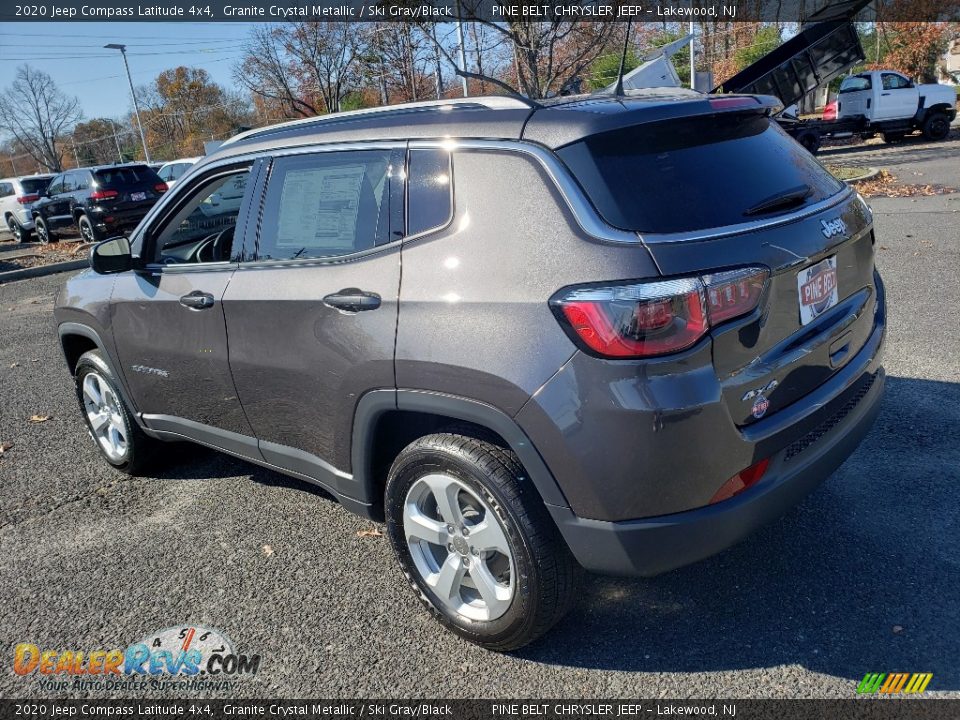 2020 Jeep Compass Latitude 4x4 Granite Crystal Metallic / Ski Gray/Black Photo #4