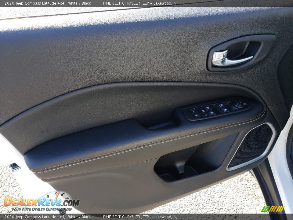 2020 Jeep Compass Latitude 4x4 White / Black Photo #8