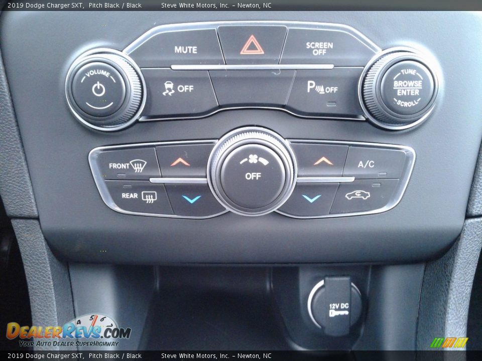 2019 Dodge Charger SXT Pitch Black / Black Photo #24