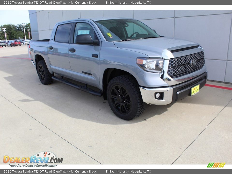 Front 3/4 View of 2020 Toyota Tundra TSS Off Road CrewMax 4x4 Photo #2