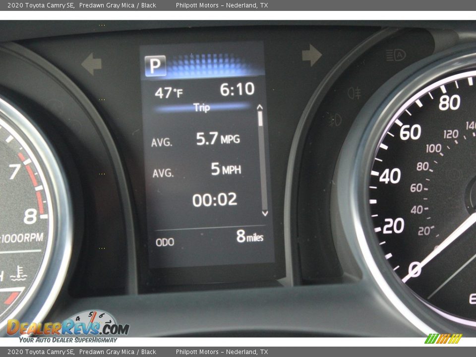 2020 Toyota Camry SE Predawn Gray Mica / Black Photo #15