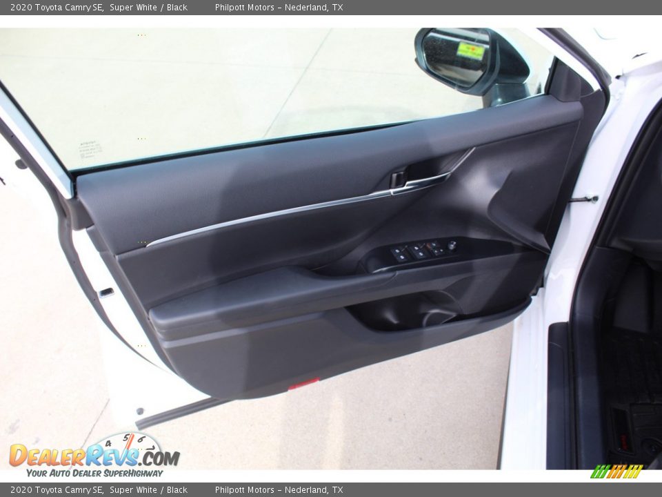 2020 Toyota Camry SE Super White / Black Photo #9