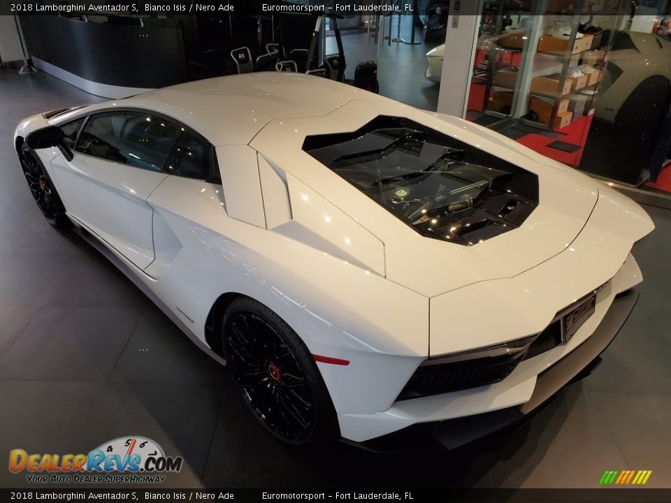 Bianco Isis 2018 Lamborghini Aventador S Photo #9