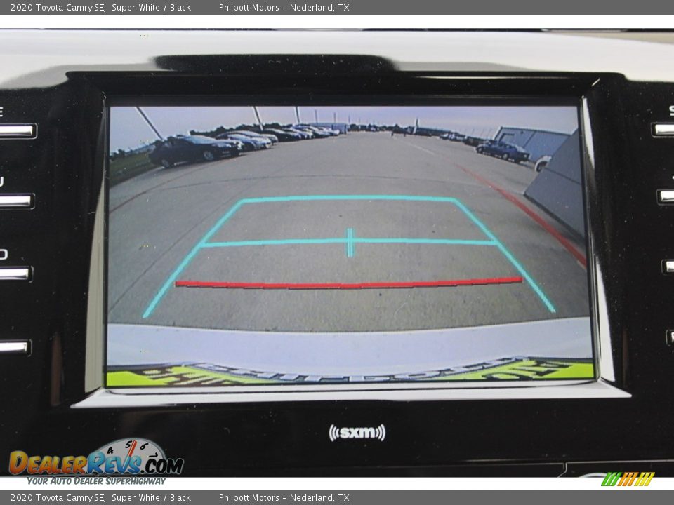 2020 Toyota Camry SE Super White / Black Photo #18