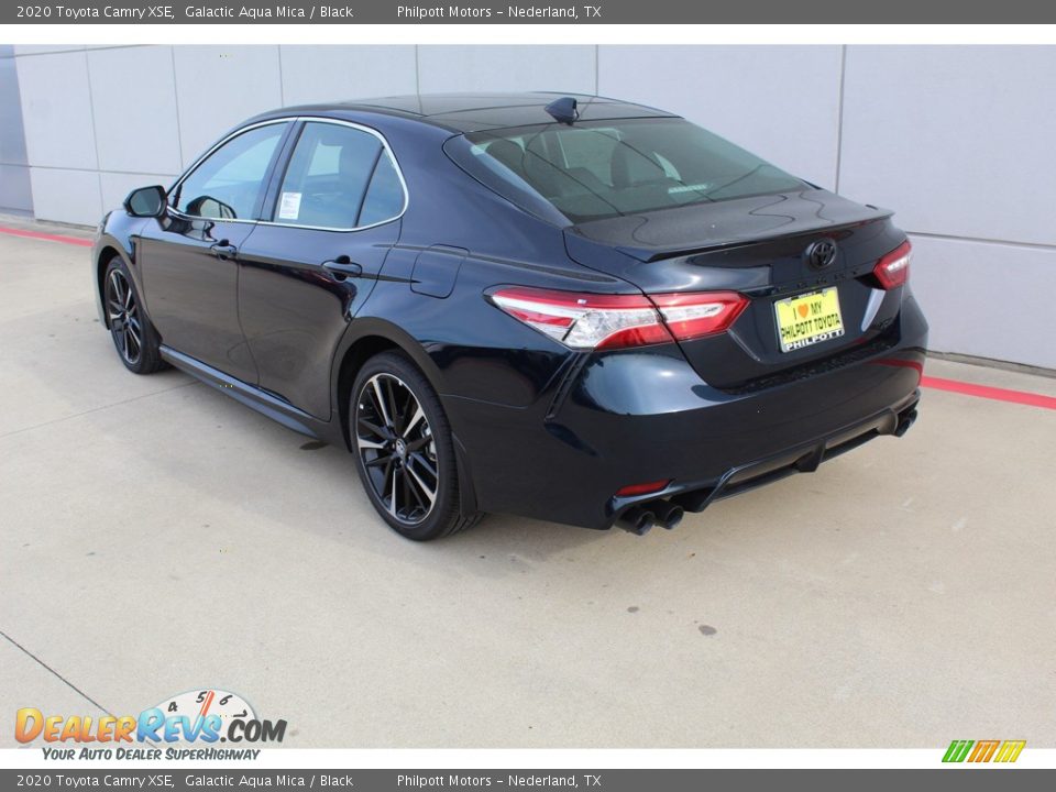 2020 Toyota Camry XSE Galactic Aqua Mica / Black Photo #6