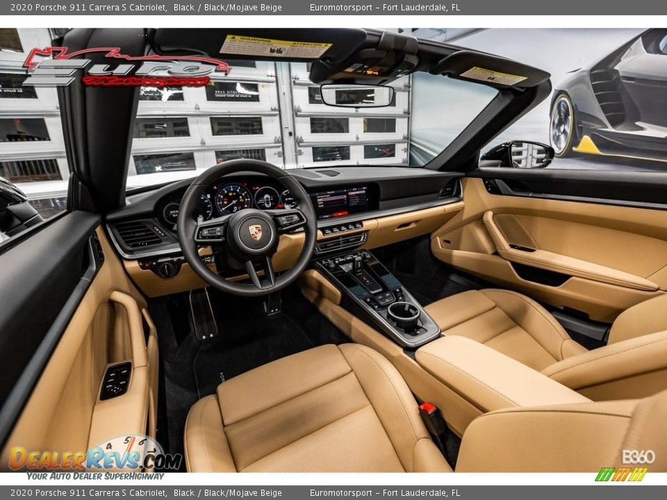 Black/Mojave Beige Interior - 2020 Porsche 911 Carrera S Cabriolet Photo #17