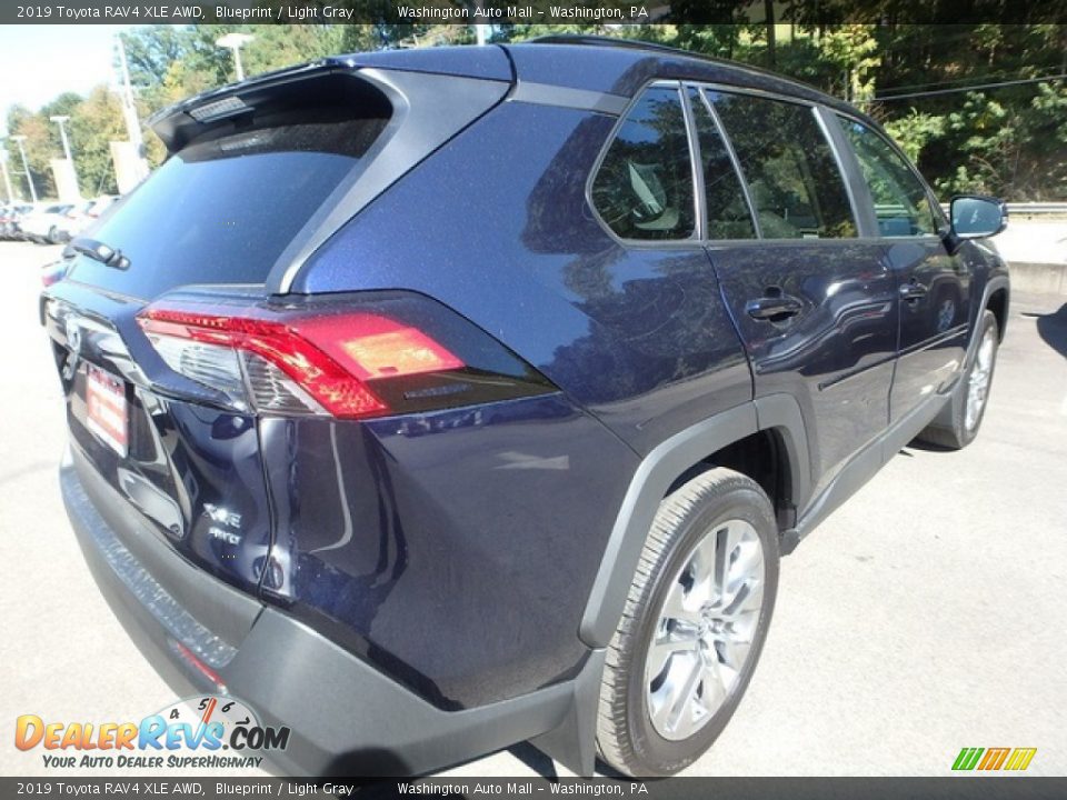 2019 Toyota RAV4 XLE AWD Blueprint / Light Gray Photo #3