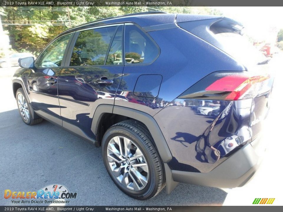 2019 Toyota RAV4 XLE AWD Blueprint / Light Gray Photo #6