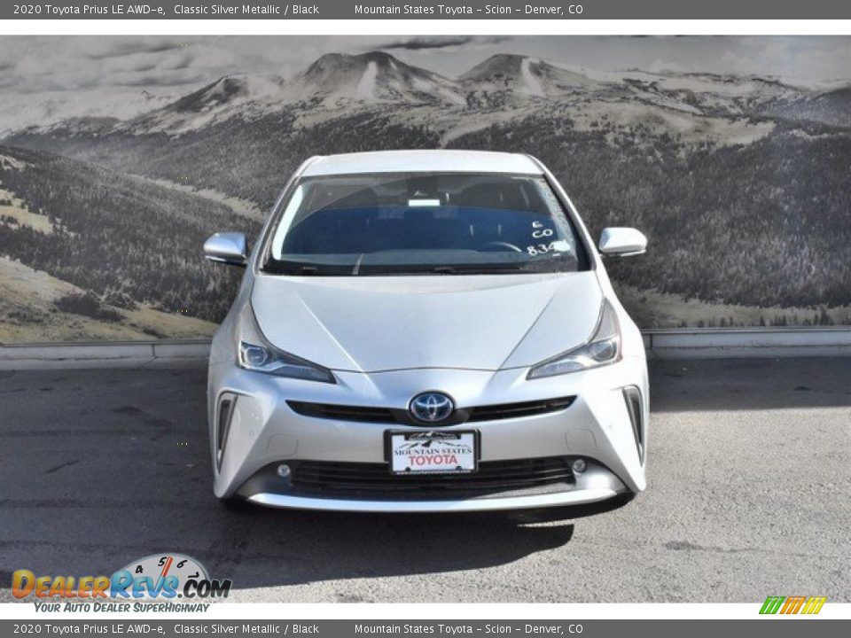 2020 Toyota Prius LE AWD-e Classic Silver Metallic / Black Photo #2