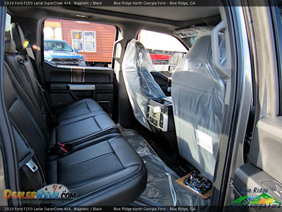 2019 Ford F150 Lariat SuperCrew 4x4 Magnetic / Black Photo #33