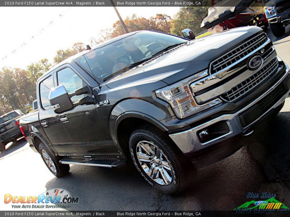 2019 Ford F150 Lariat SuperCrew 4x4 Magnetic / Black Photo #35