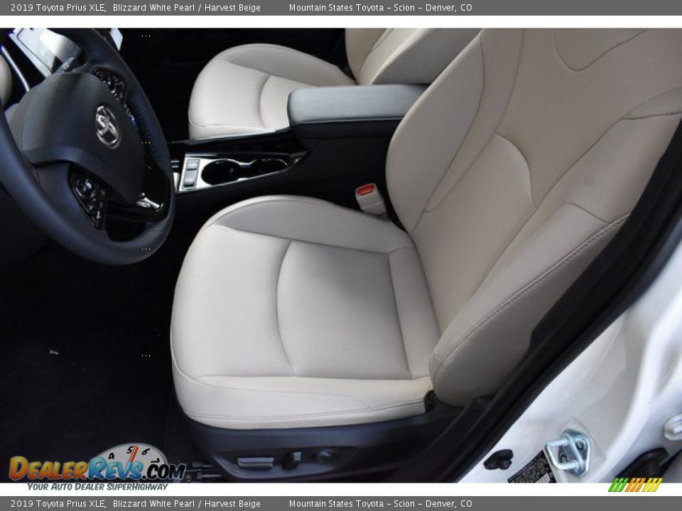 2019 Toyota Prius XLE Blizzard White Pearl / Harvest Beige Photo #6