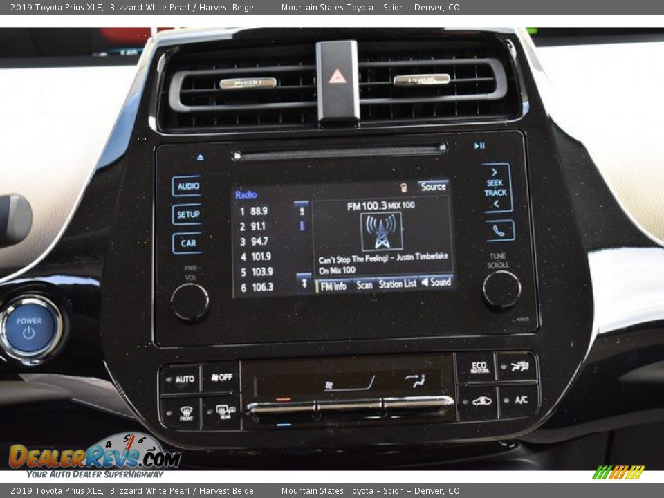 2019 Toyota Prius XLE Blizzard White Pearl / Harvest Beige Photo #8