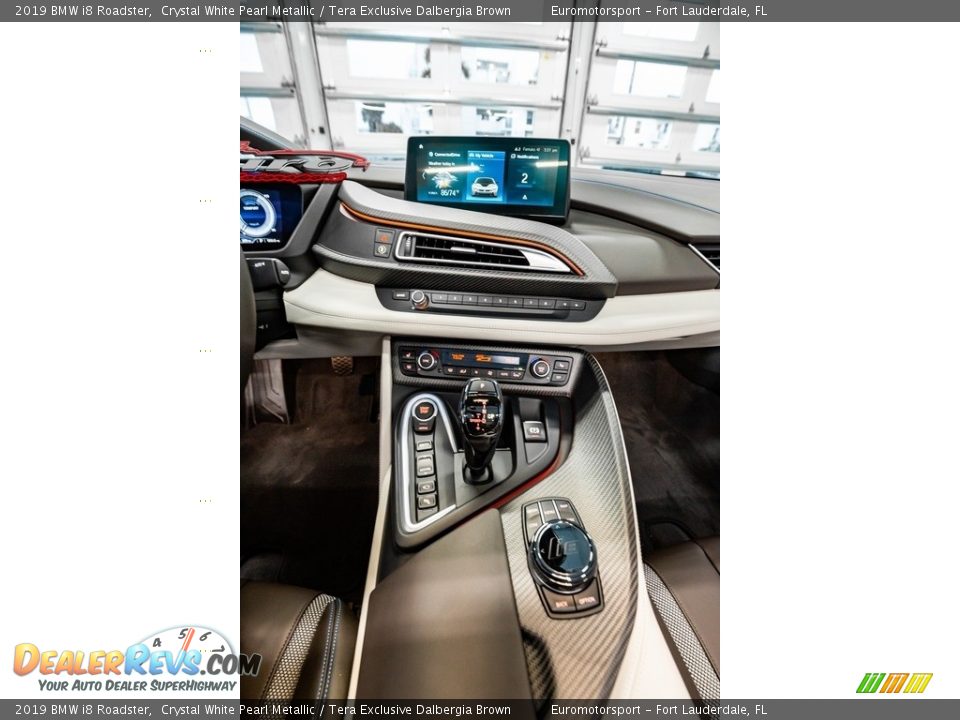 2019 BMW i8 Roadster Crystal White Pearl Metallic / Tera Exclusive Dalbergia Brown Photo #21