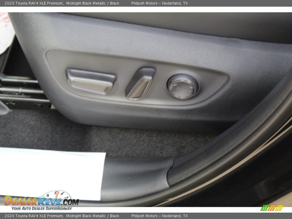 2020 Toyota RAV4 XLE Premium Midnight Black Metallic / Black Photo #11