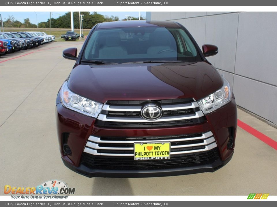 2019 Toyota Highlander LE Ooh La La Rouge Mica / Black Photo #3