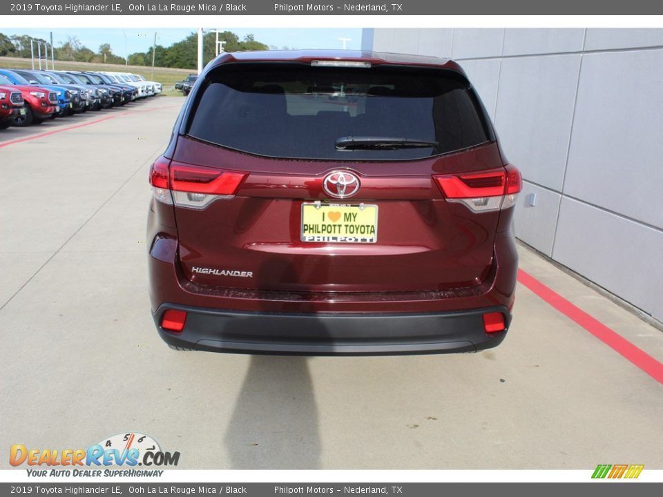 2019 Toyota Highlander LE Ooh La La Rouge Mica / Black Photo #6