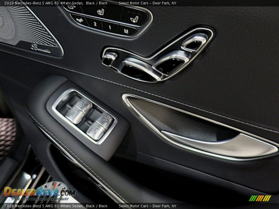 Controls of 2019 Mercedes-Benz S AMG 63 4Matic Sedan Photo #24