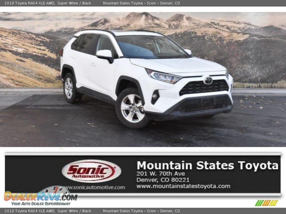 2019 Toyota RAV4 XLE AWD Super White / Black Photo #1