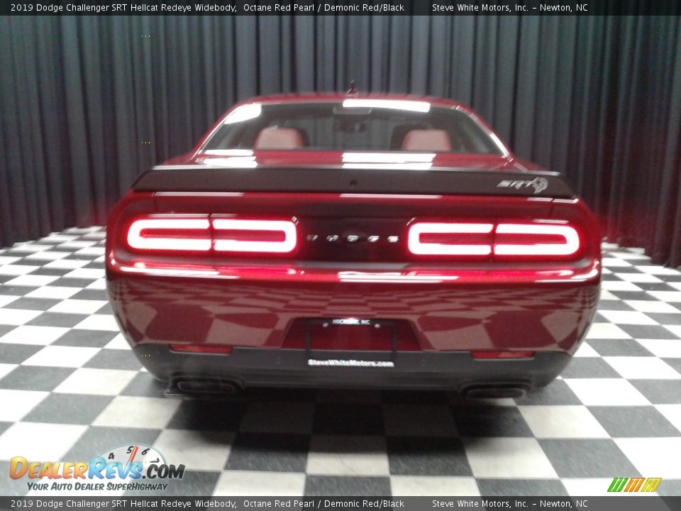 2019 Dodge Challenger SRT Hellcat Redeye Widebody Octane Red Pearl / Demonic Red/Black Photo #7